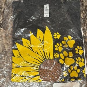 Zuni Sportswear Black T-Shirt